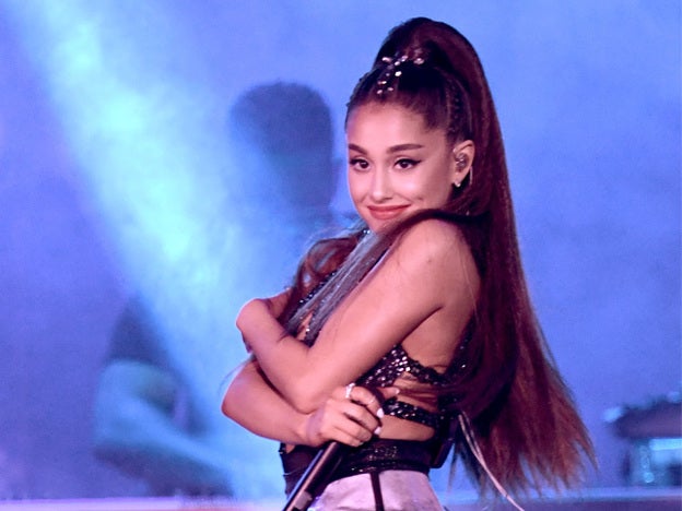 Coletas extralargas: el nuevo peinado de moda