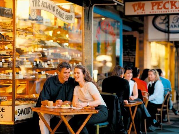 Cinco preguntas para hacer en una primera cita