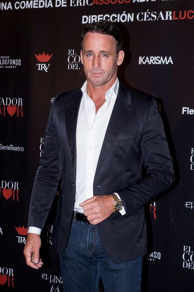 Álvaro Muñoz Escassi desmiente que se haya casado