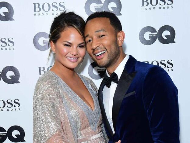 Chrissy Teigen habla de cómo es el sexo con John Legend