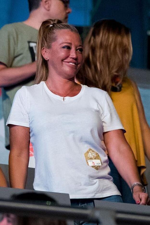 Belén Esteban le pide a Maluma que actúe en su boda