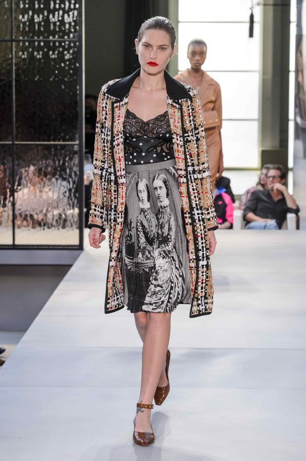 London Fashion Week 2018: los mejores looks de pasarela