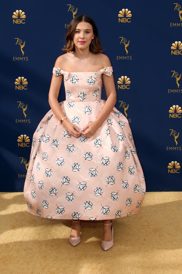 Las mejor vestidas de los Emmy: Millie Bobby Brown