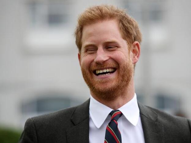 El príncipe Harry admite que le tiene miedo a la reina Isabel II