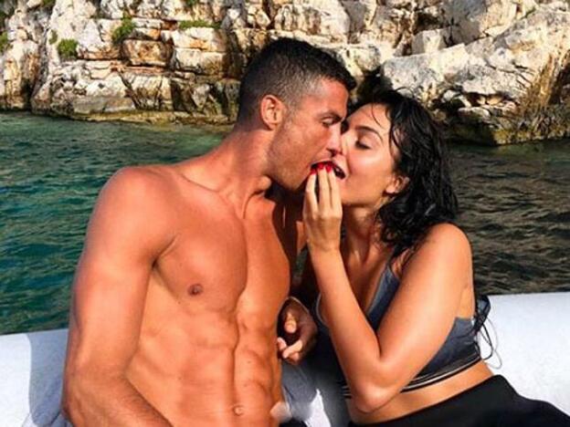 Así es como los hijos de Georgina Rodríguez y Cristiano Ronaldo le desean suerte