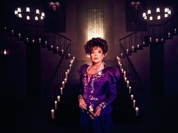 Joan Collins protagoniza 'AHS'./d.r.