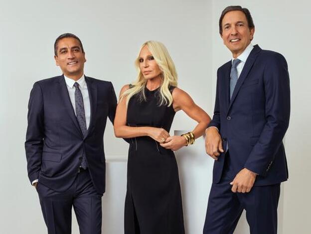 Michael Kors compra Versace por 2 mil millones de dólares