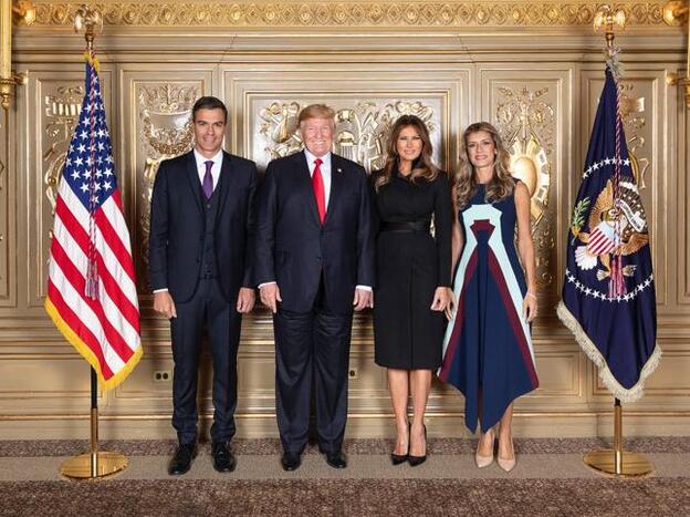 Begoña Gómez gana el duelo de estilo a Melania Trump con vestido de Delpozo