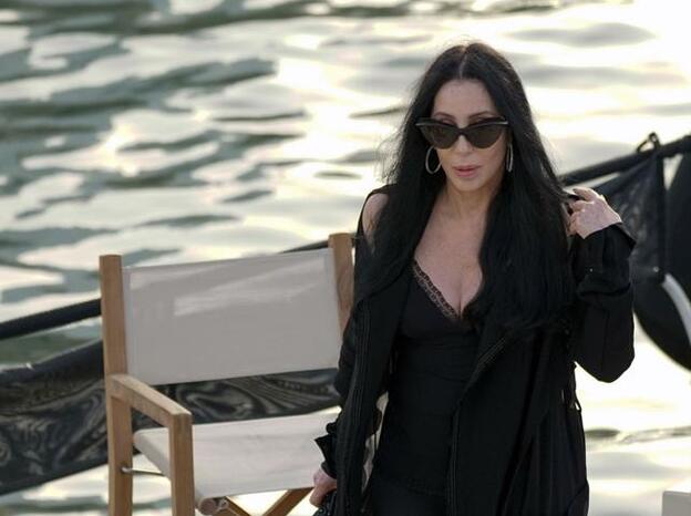 Cher desentierra el hacha de guerra con Madonna