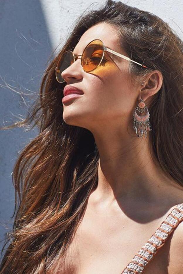 Sara Carbonero tiene el vestido lencero con el que todas soñamos