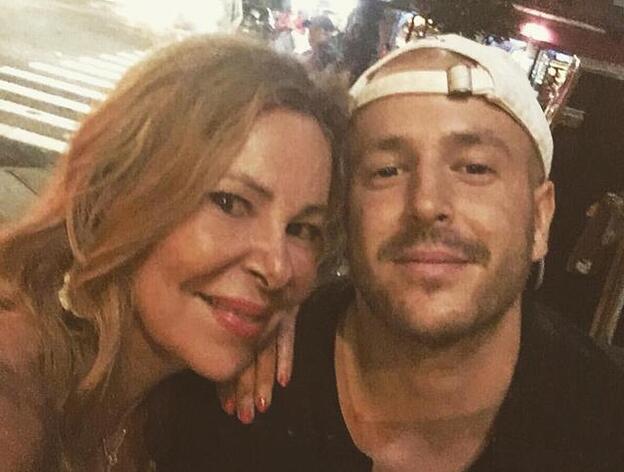 La primera foto de Álex Lequio en su vuelta a España