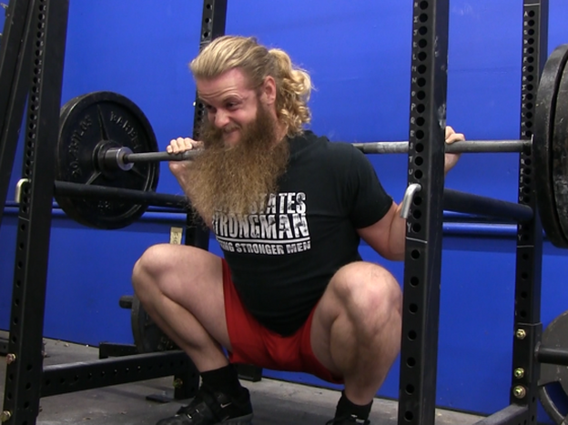 Alan Thrall, gurú de las pesas, cree que contratar un entrenador personal es tirar el dinero