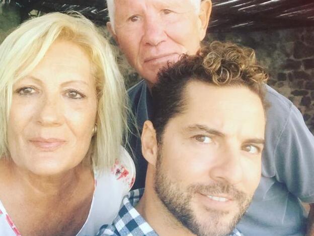 Los padres de Bisbal indignados tras las declaraciones de la madre de Tablada