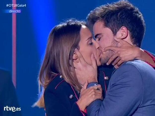 'OT 2018', gala 4: el apasionado beso de Joan Garrido y su novia