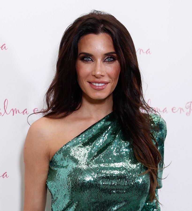 Los mejores looks de pelo y maquillaje de Pilar Rubio
