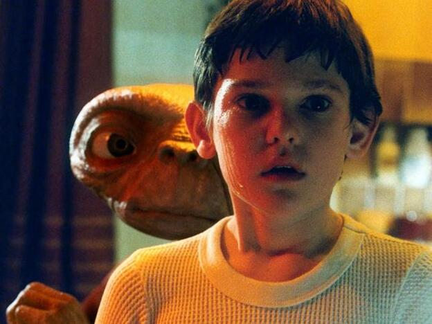 Así ha cambiado Henry Thomas, el niño de 'E.T.'