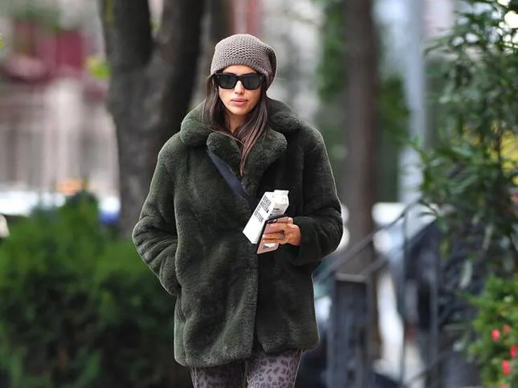hacerte molestar pavimento cubo Fotos: Los 12 abrigos peluche para ser la más achuchable | Mujer Hoy
