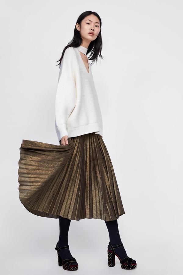 20 jerseys que querrás llevar con falda este otoño