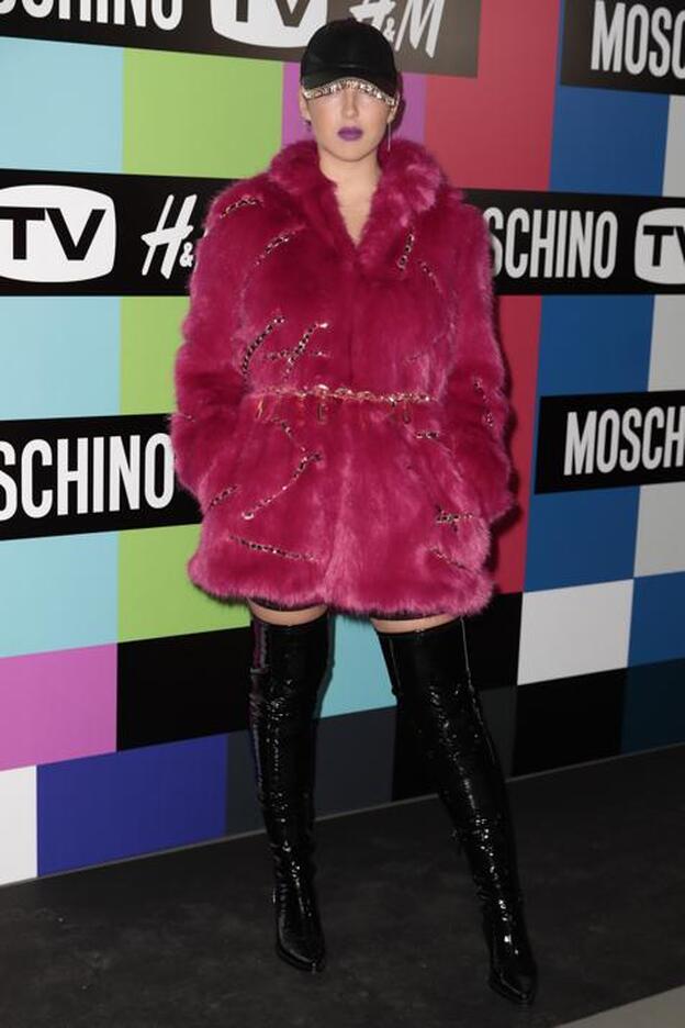 Alba Díaz ya tiene el look más sexy y atrevido de H&M por Moschino