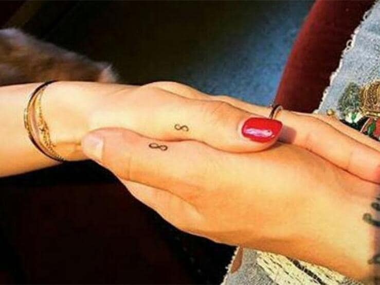 Los tatuajes que se hicieron estas parejas de famosos para sellar su amor
