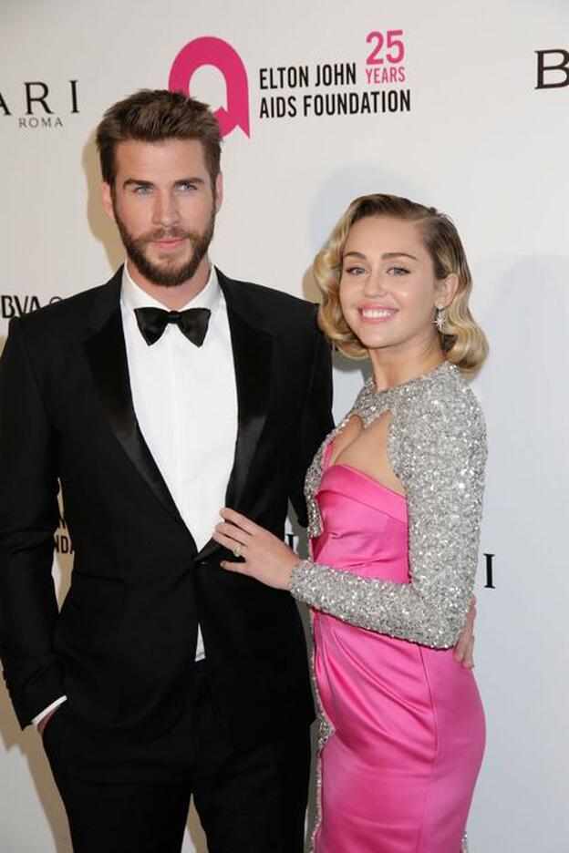 Miley Cyrus y Liam Hemsworth hacen un donativo a los afectados por los incendios de California
