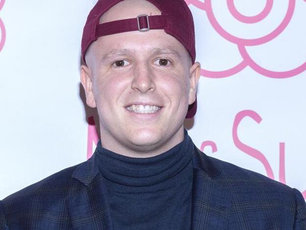 Álex Lequio busca becarios y esto es lo que cobrarán