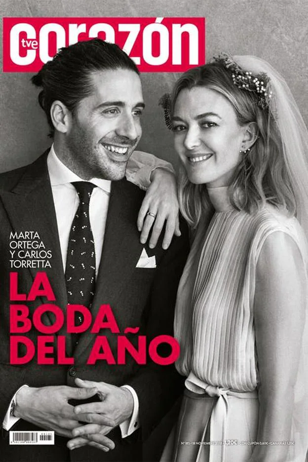 Marta Ortega y Carlos Torretta, protagonistas de nuestra portada. Pincha sobre la foto para ver los vestidos que llevó la novia en su gran día./d.r.