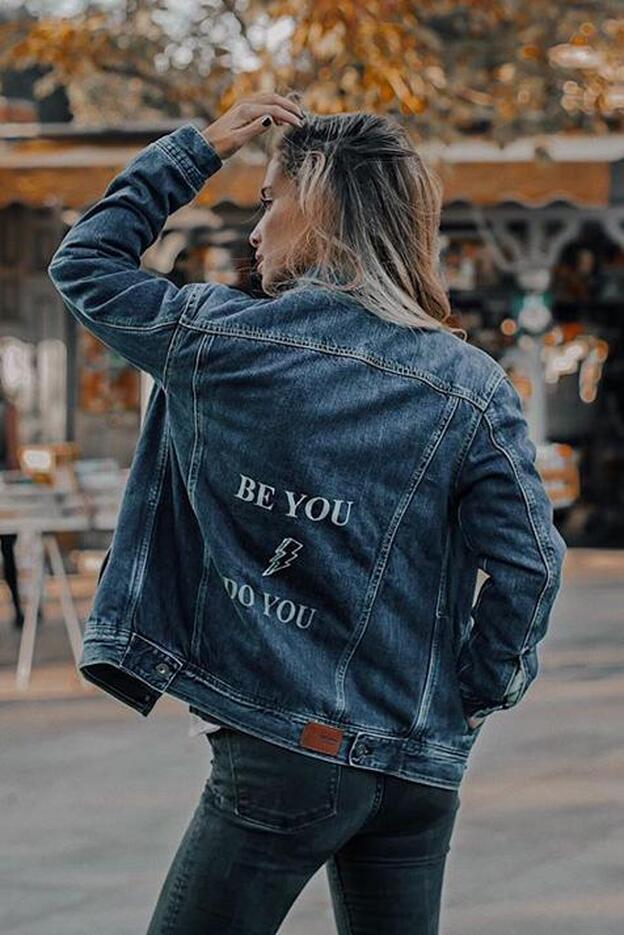 María Pombo tiene la cazadora más bonita (y calentita) del invierno