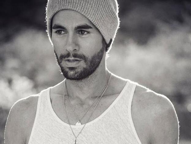 Con este vídeo podrás ver el lado más paternal de Enrique Iglesias