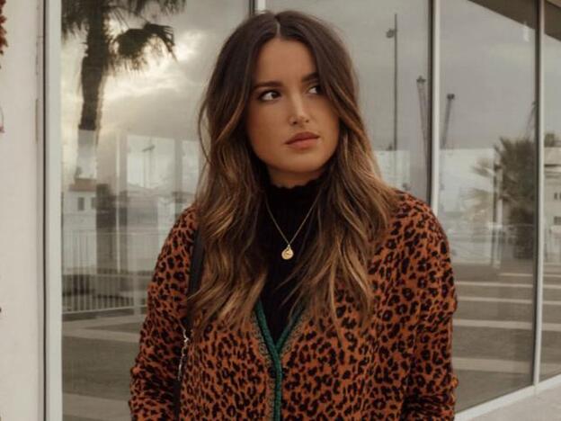 La chaqueta 'animal print' que arrasa en Instagram y 21 Buttons es de Zara