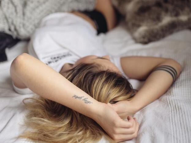 ¿Es mala señal dormir en camas separadas?