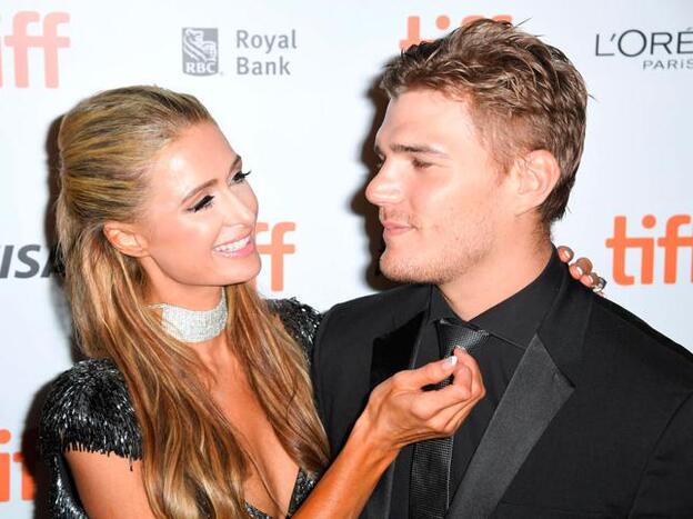 El ex de Paris Hilton le reclama el anillo de compromiso