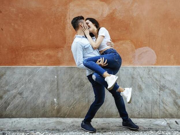 Las etapas del amor explicadas por los expertos