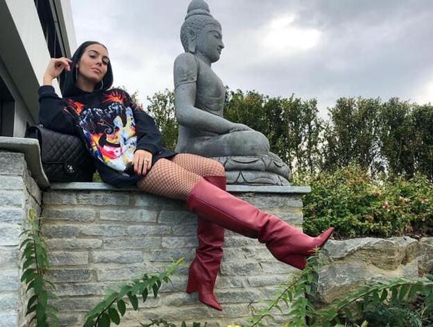 El posado navideño de Georgina Rodríguez con los hijos de Cristiano Ronaldo