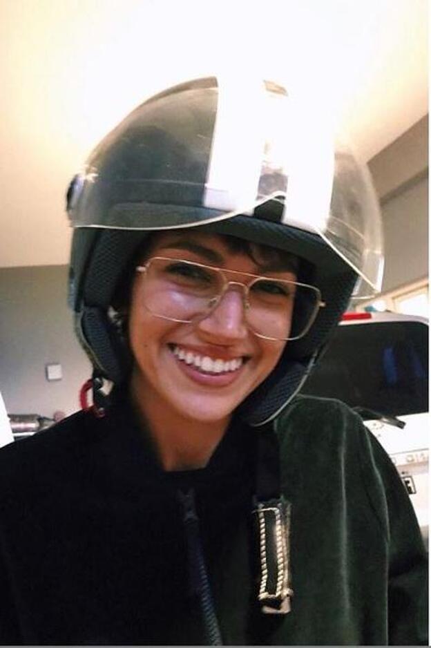 Úrsula Corberó tiene las gafas retro que le sientan bien a todos los tipos de cara
