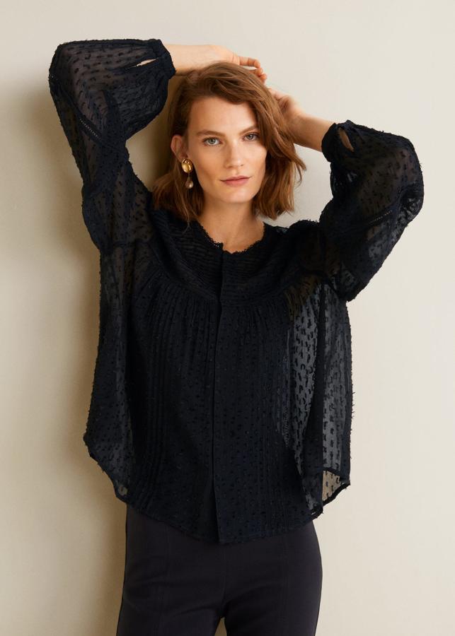 10 prendas con mangas abullonadas que no querrás dejar escapar