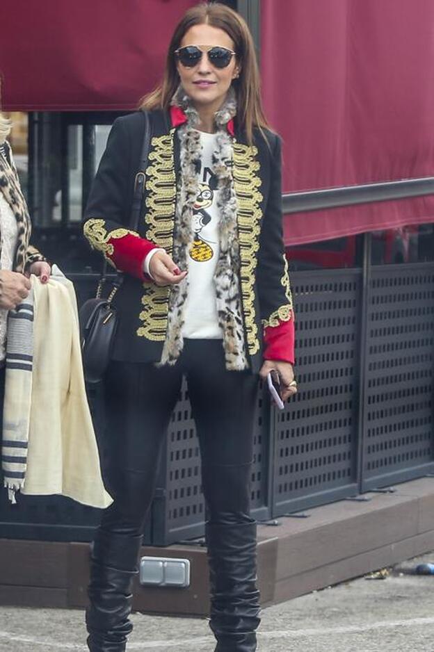 Paula Echevarría vende la ropa que ya no se pone en Internet