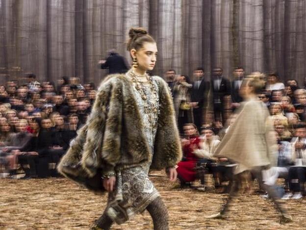 Chanel dejará de usar pieles en sus diseños