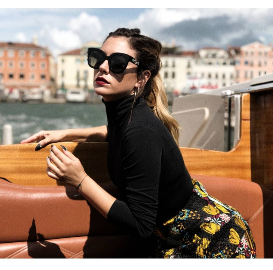 El peinado que necesitas para tu cena de empresa es una cola de caballo