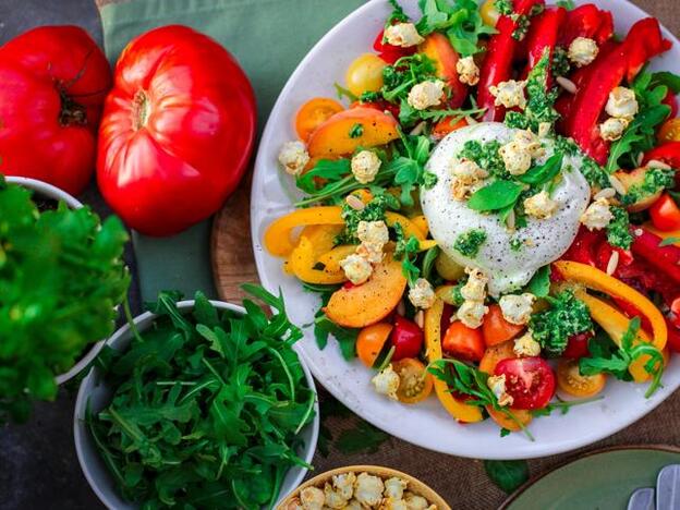 Alimentos que debes comer (y evitar) para un hígado más saludable