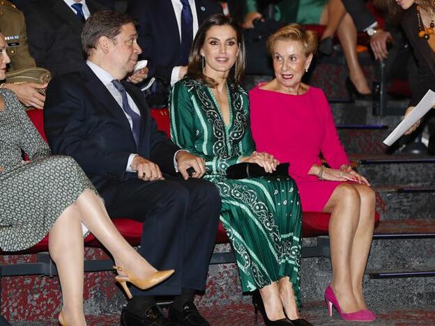 Nuevo vestido (rebajado), y nueva marca, en el armario de Letizia