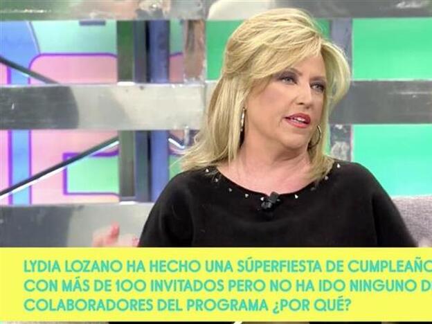 Lydia Lozano ha intentado justificarse diciendo que solo había invitado a amigos de su época.