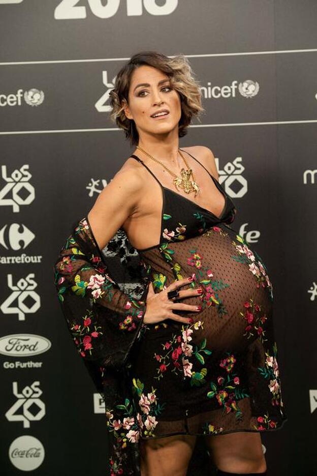 La cómica foto de Barei embarazadísima haciendo 'running'