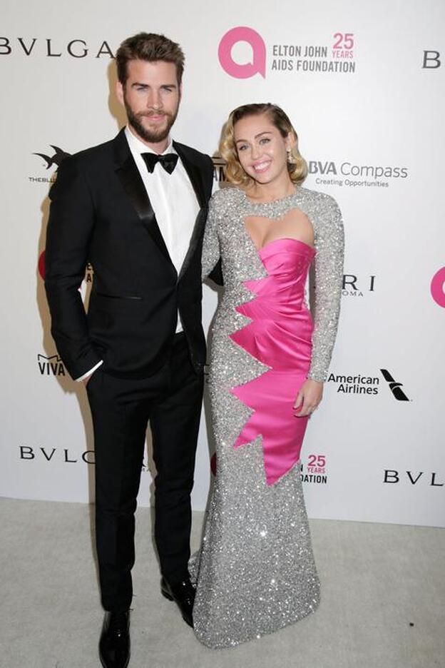 Miley Cyrus y Liam Hemsworth en una imagen de archivo. Pincha sobre la foto para ver las parejas que se han casado este 2018./cordon press.