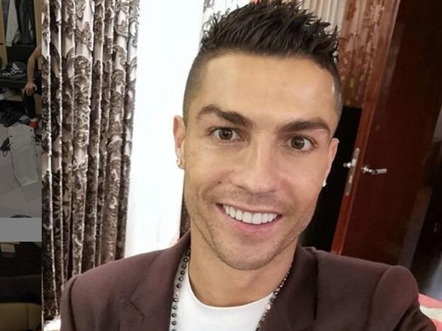 Cristiano Ronaldo felicita la Navidad a través de las redes sociales./instagram.