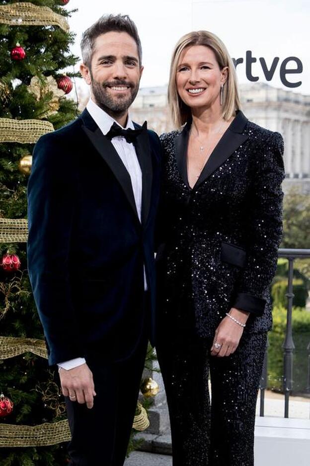 Roberto Leal y Anne Igartiburu durante la programación especial de Navidad en Tve./gTRES