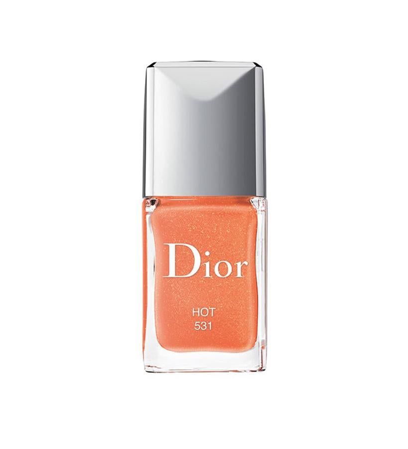 Dior. Color: Hot