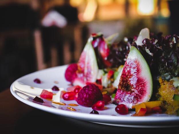 ¿Sabes cuántas calorías tiene la fruta que comes?