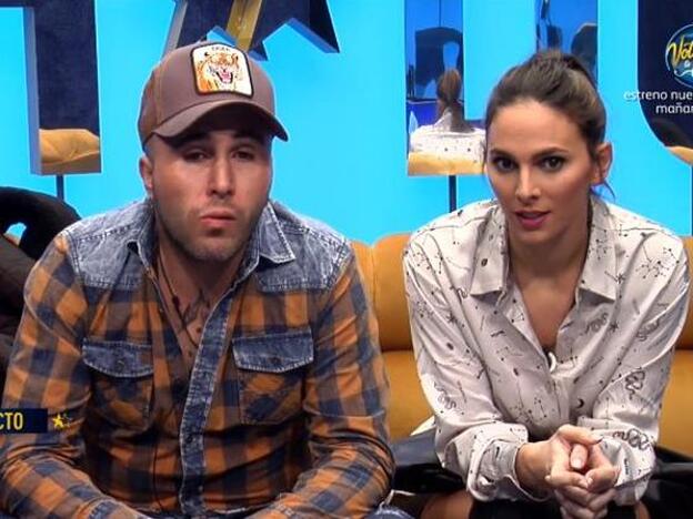 Kiko Rivera recibe una noticia de su familia y habla en el 'confe' de su depresión