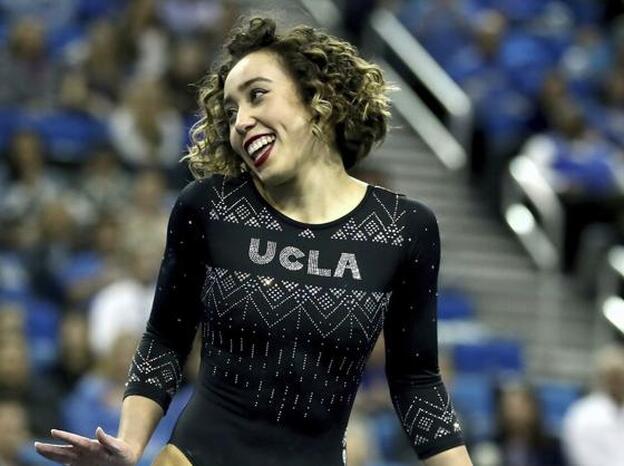 Katelyn Ohashi y su 10 en gimnasia más viral